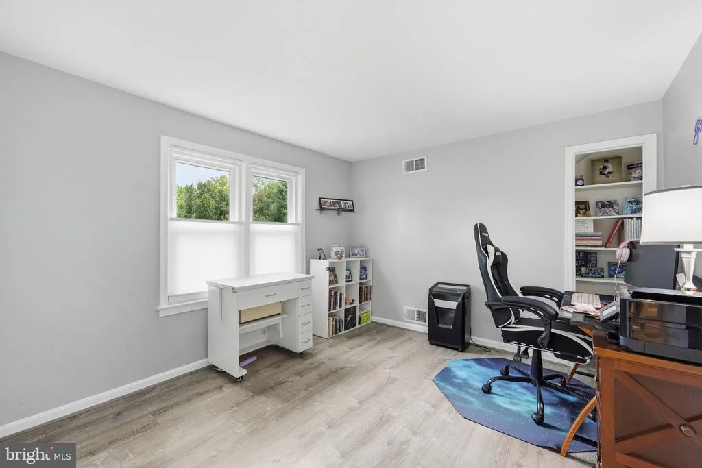 Photo of 8114 HILLCREST DRIVE