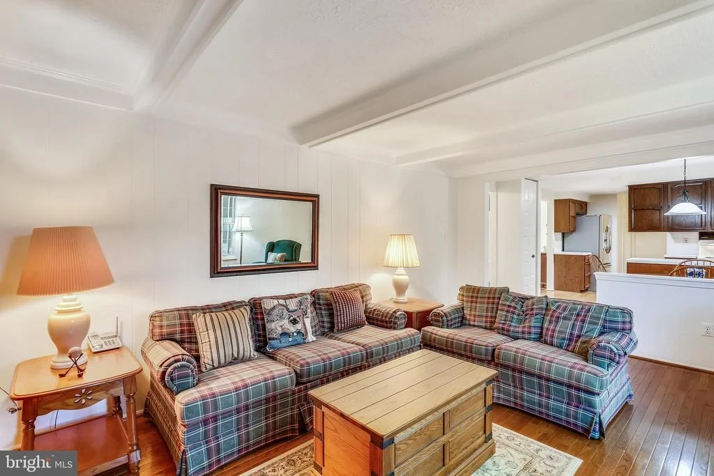 Photo of 9301 HUNTMASTER ROAD