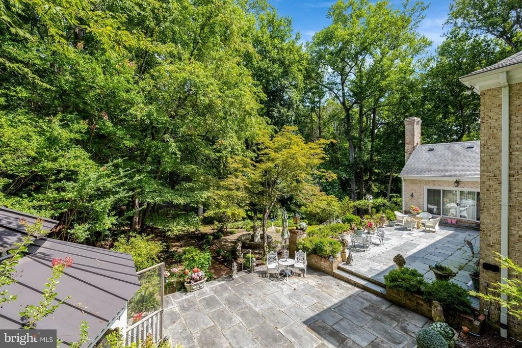 Photo of 9185 OLD DOMINION DRIVE
