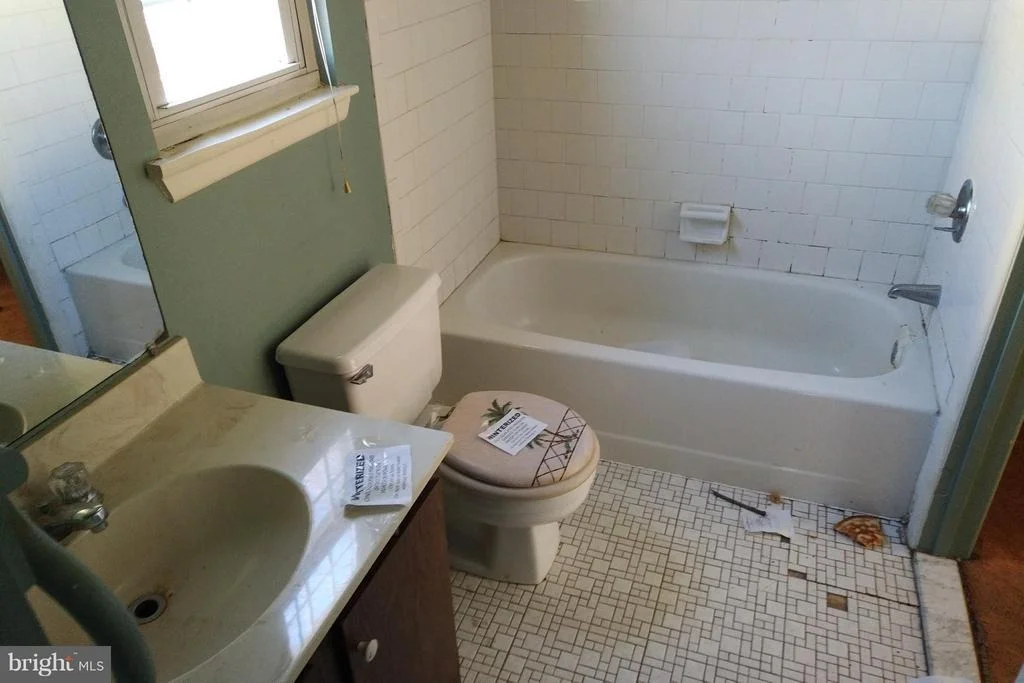 Photo of 341 WINTERBERRY DRIVE