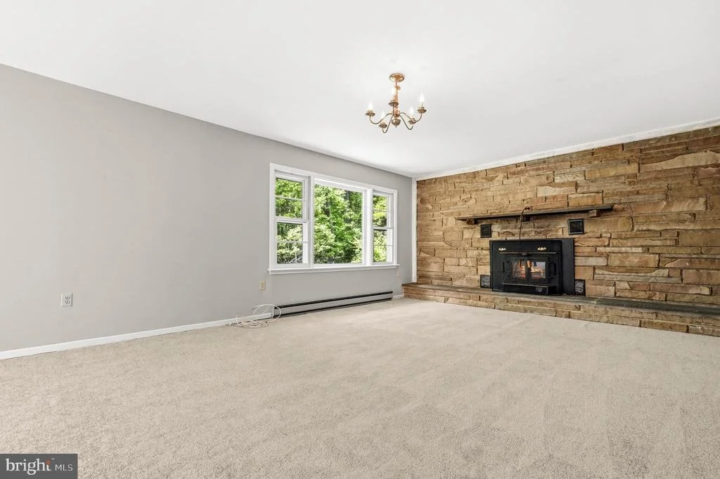 Photo of 12404 WALLACE LANE