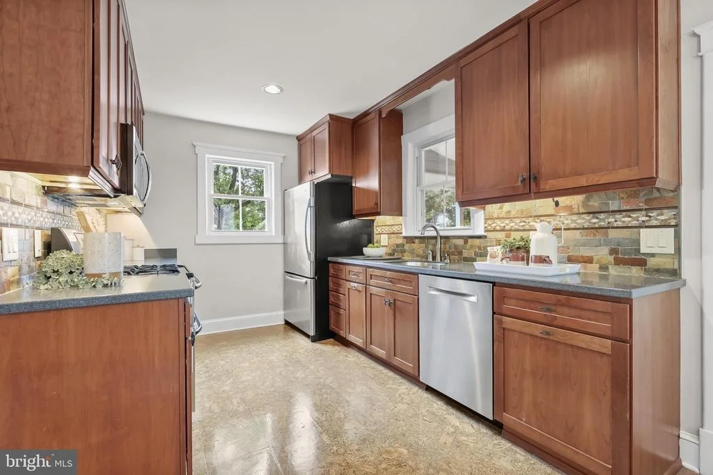 Photo of 923 ARRAN ROAD