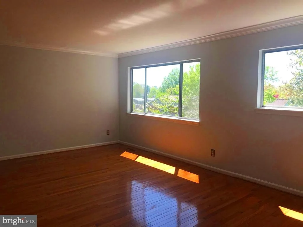 Photo of 13400 CANYON COURT