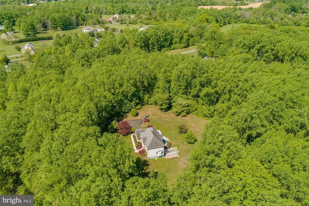 Photo of 1105 THOMPSON WAY