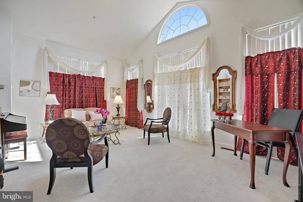 Photo of 4401 HUNTCHASE DRIVE