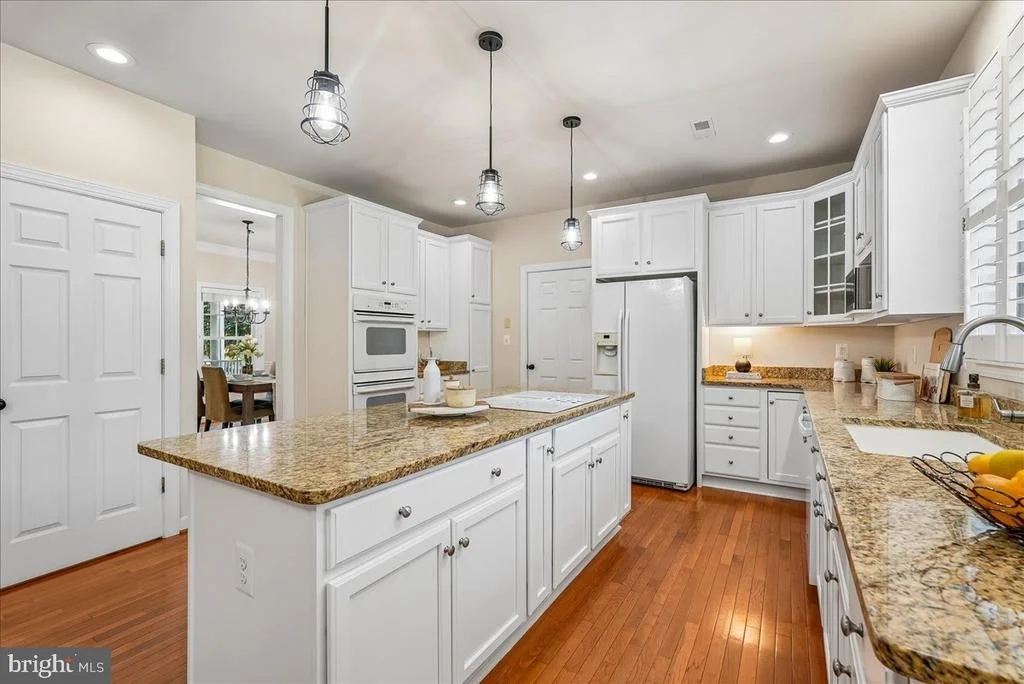 Photo of 6322 HALSEY ROAD