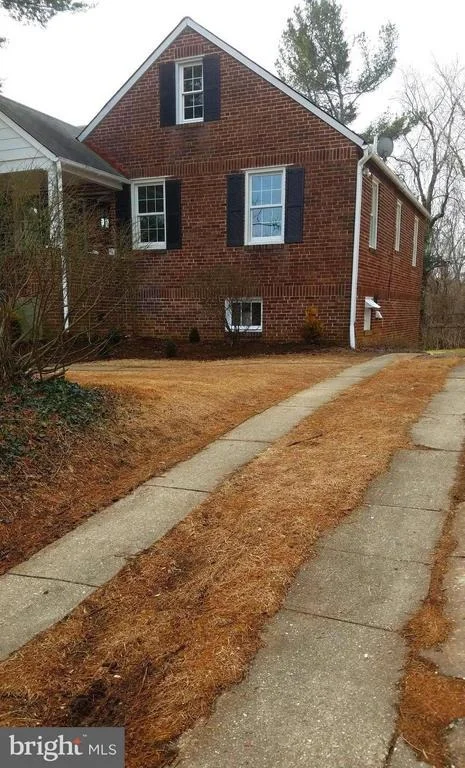 Photo of 800 WARWICK ROAD