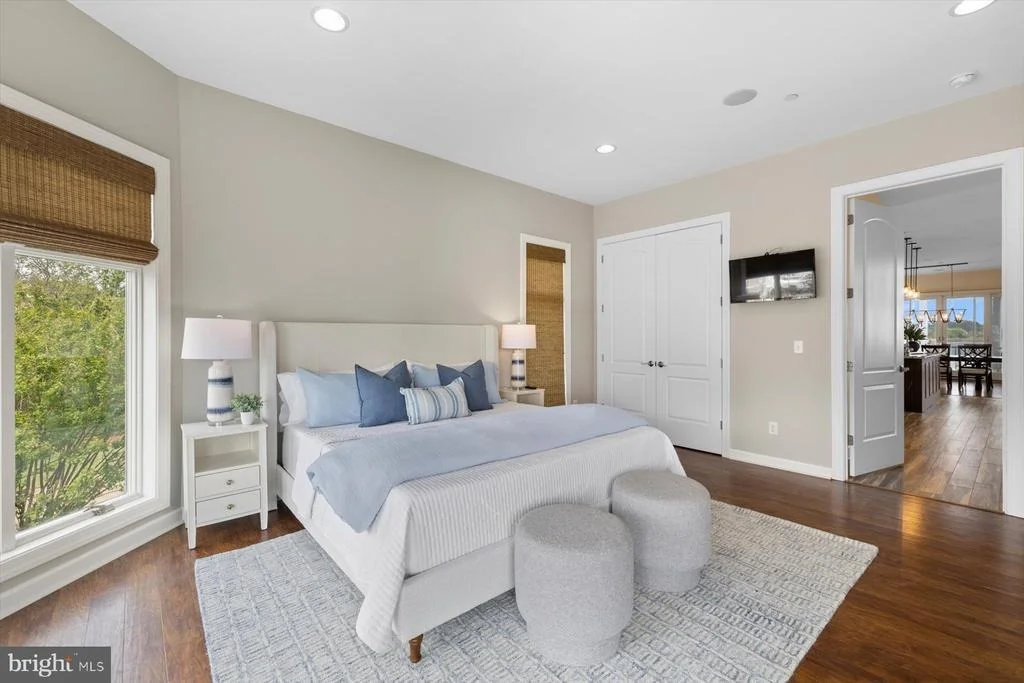 Photo of 35 INLET VIEW COURT