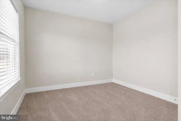 Photo of 31 HILYARD CIRCLE S