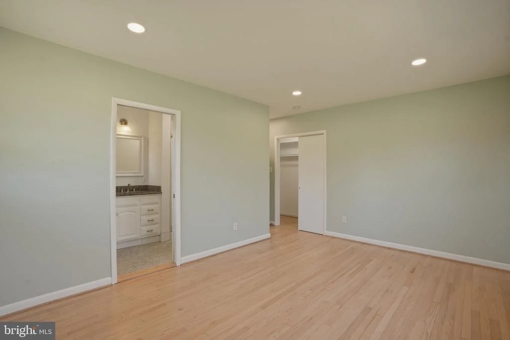 Photo of 1800 GAYFIELDS DRIVE