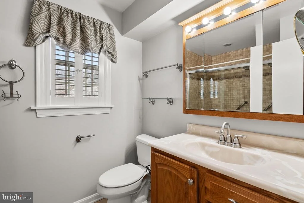 Photo of 14308 ANSTED ROAD