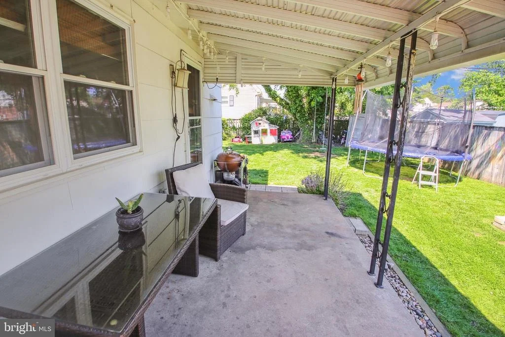 Photo of 6106 DEERBROOK ROAD