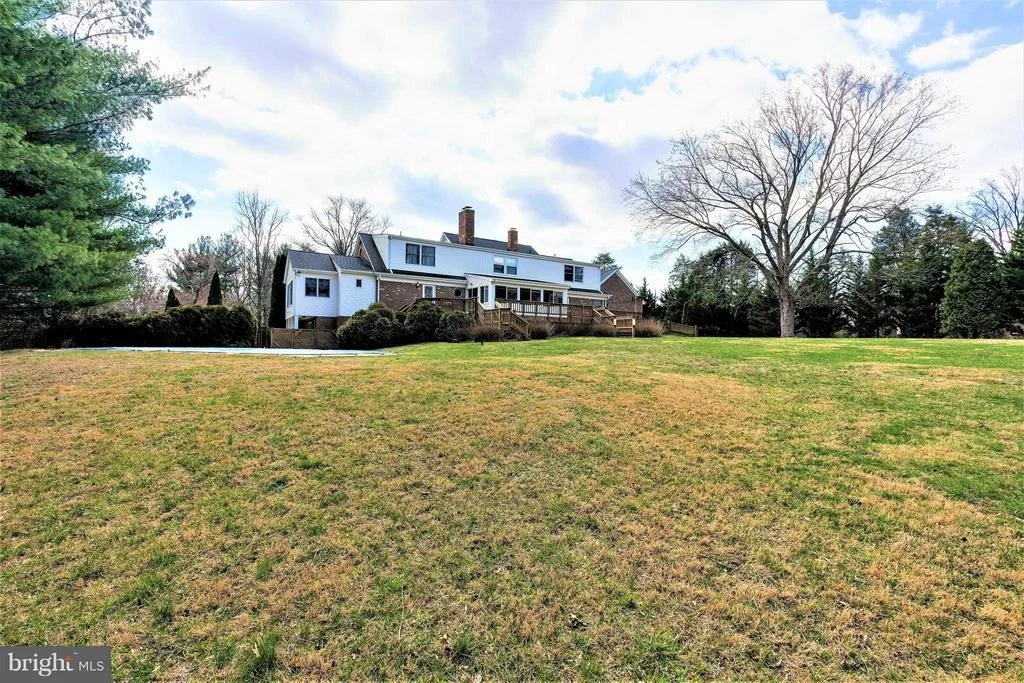Photo of 1008 TOWLSTON ROAD
