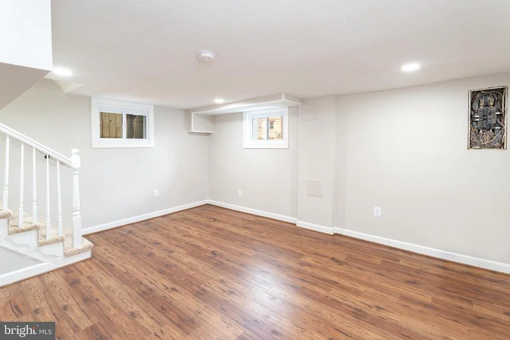 Photo of 4617 HILLSIDE ROAD SE