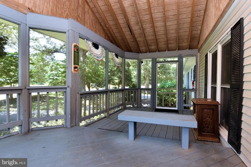 Photo of 6 BREAKWATER DRIVE