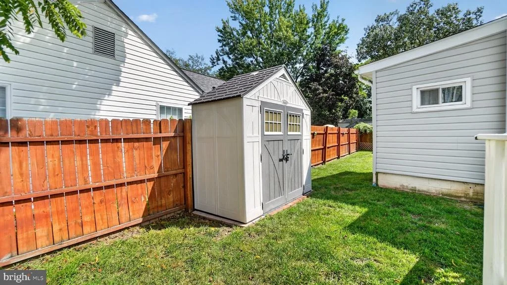 Photo of 7741 OUTING AVENUE