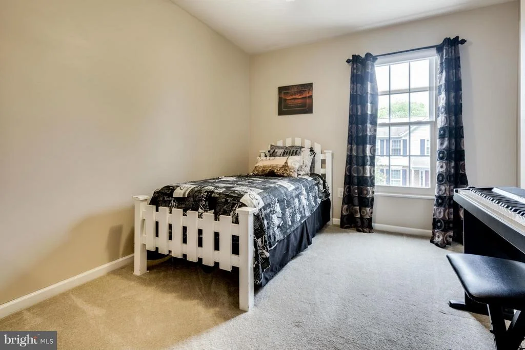Photo of 9523 RIDGEVIEW DRIVE