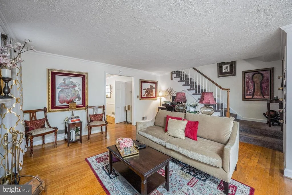 Photo of 1503 TUNLAW ROAD