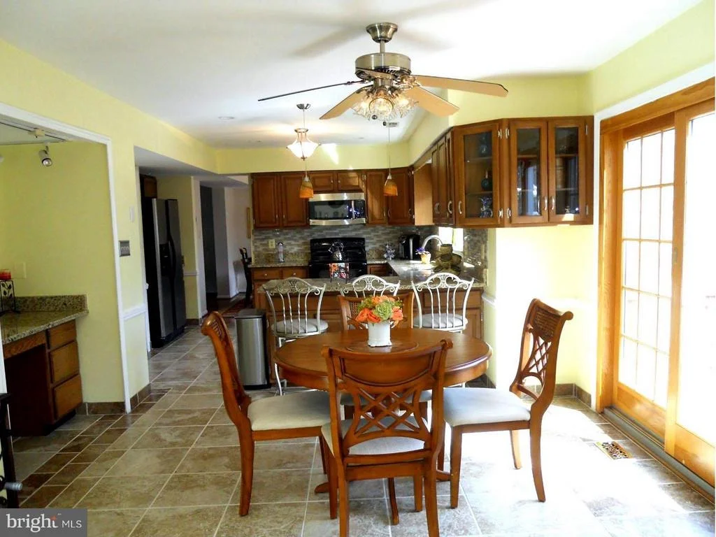 Photo of 9804 MAINSAIL DRIVE
