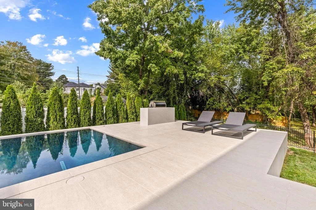 Photo of 7216 DAVIS COURT