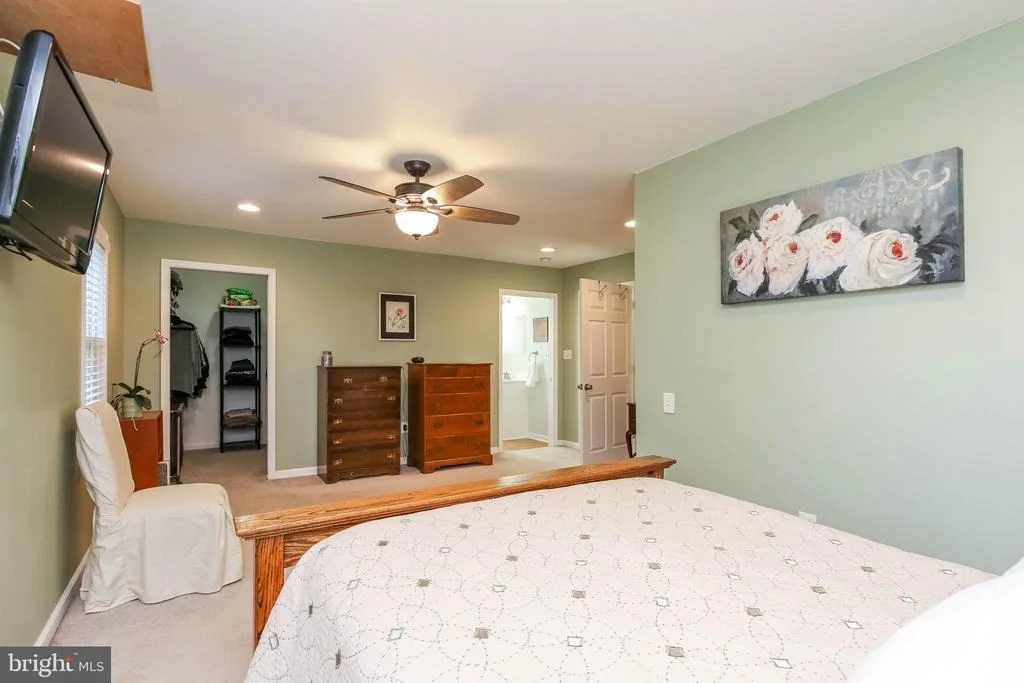 Photo of 5939 MEADOW ROAD