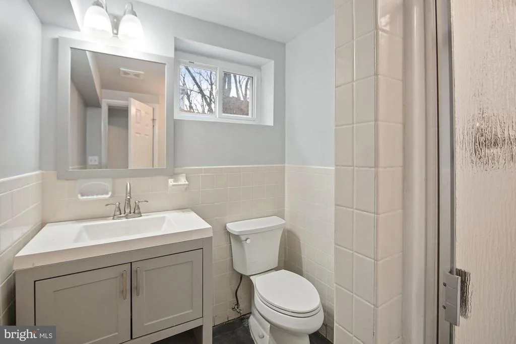 Photo of 2200 WESTVIEW DRIVE