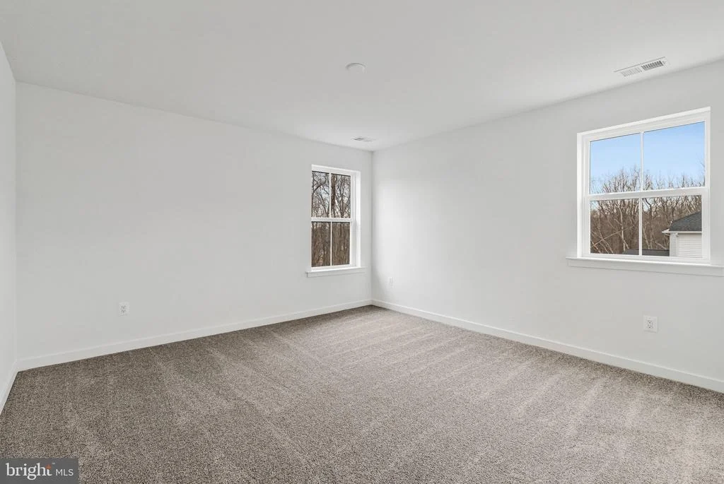 Photo of 2000 ARAM DRIVE