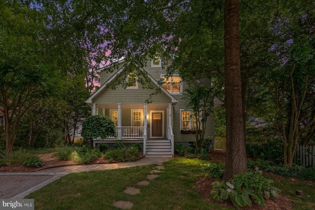 Photo of 8 SHILEY STREET