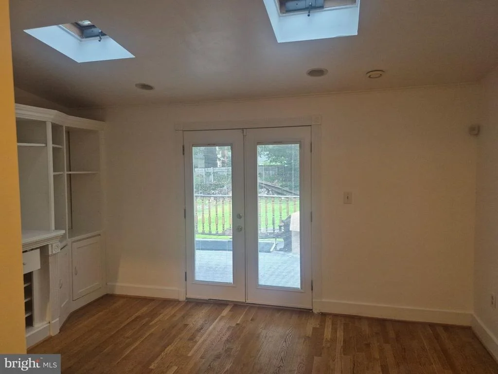 Photo of 103 MOHICAN DRIVE