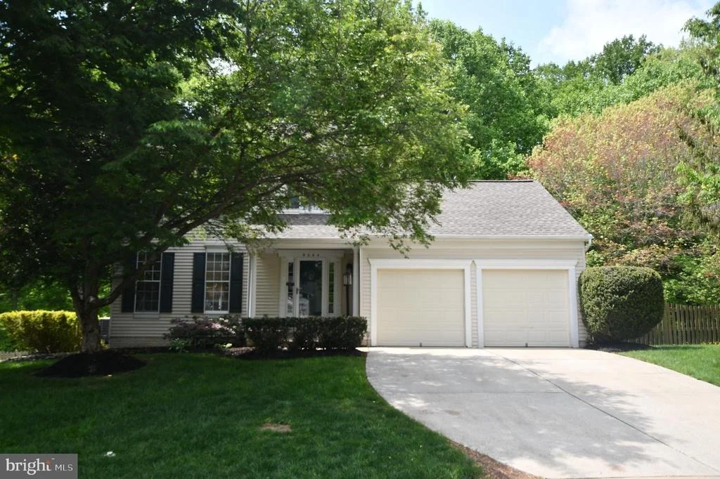 Photo of 9244 MATTHEW DRIVE