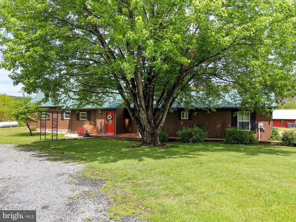 Photo of 1063 GEORGE ARNOLD LANE
