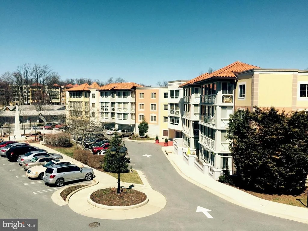 Photo of Unit 306 at 14800 PENNFIELD CIRCLE
