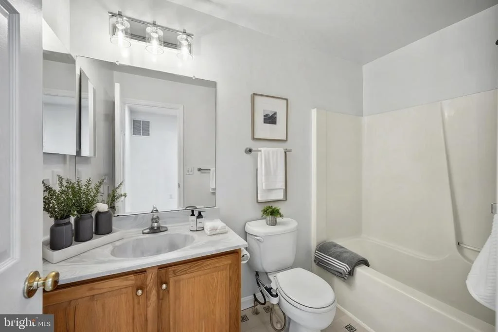 Photo of 1002 EASTBOURNE COURT