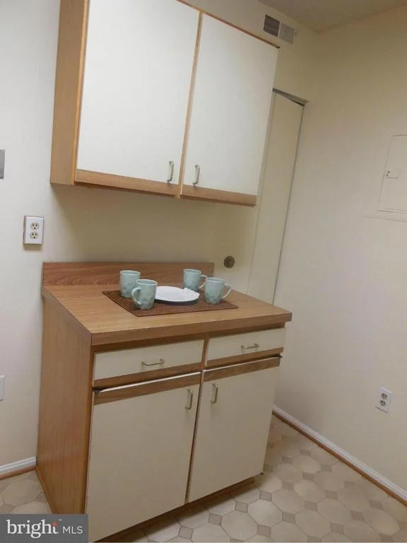Photo of Unit 1219 at 15101 INTERLACHEN DRIVE