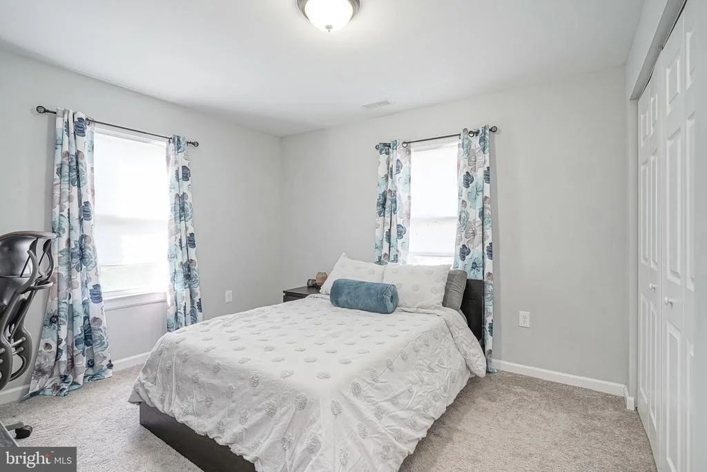 Photo of 42 EVERGREEN AVENUE