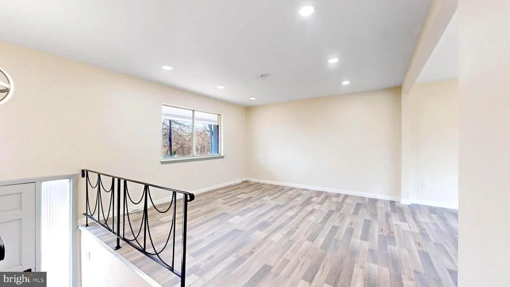 Photo of 1404 PINE GROVE ROAD
