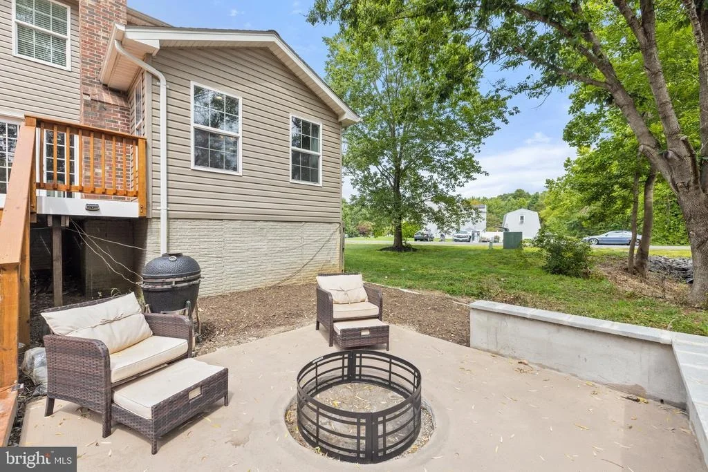 Photo of 18 PICKOS PLACE