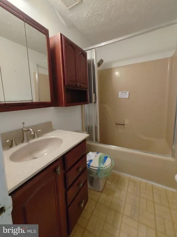 Photo of 204 GRANADA ROAD