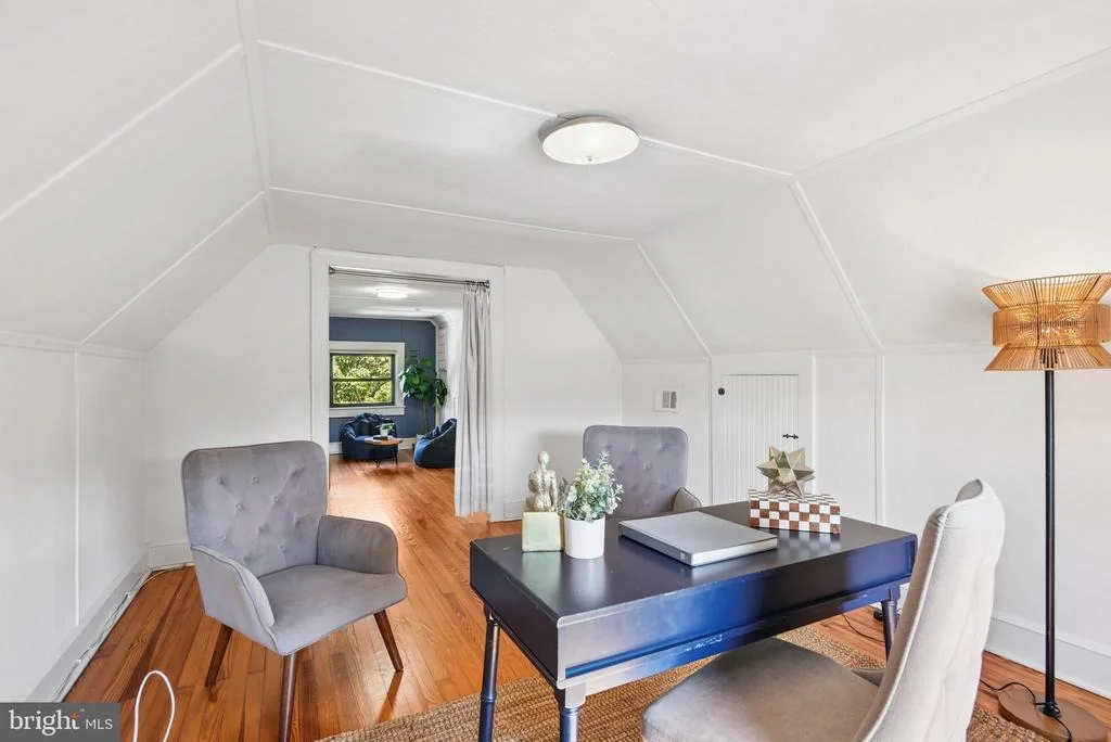 Photo of 105 SUMMERFIELD ROAD