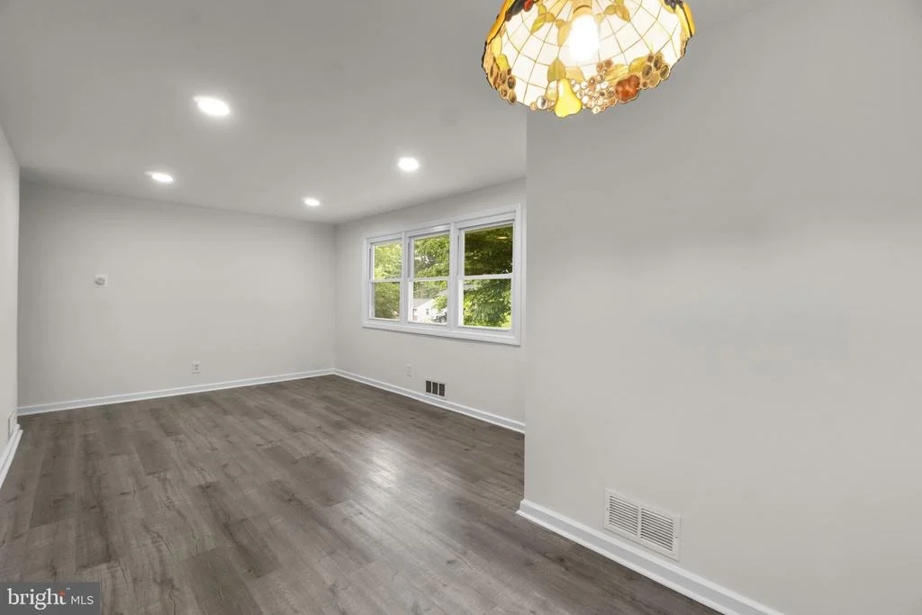 Photo of 3658 CLIFMAR ROAD