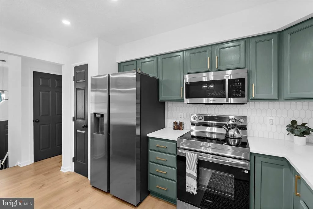 Photo of 774 EVERIST DRIVE