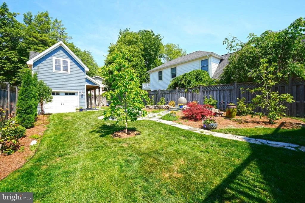 Photo of 312 BURTON AVENUE