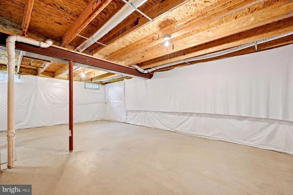 Photo of 11702 DUCHESS DRIVE