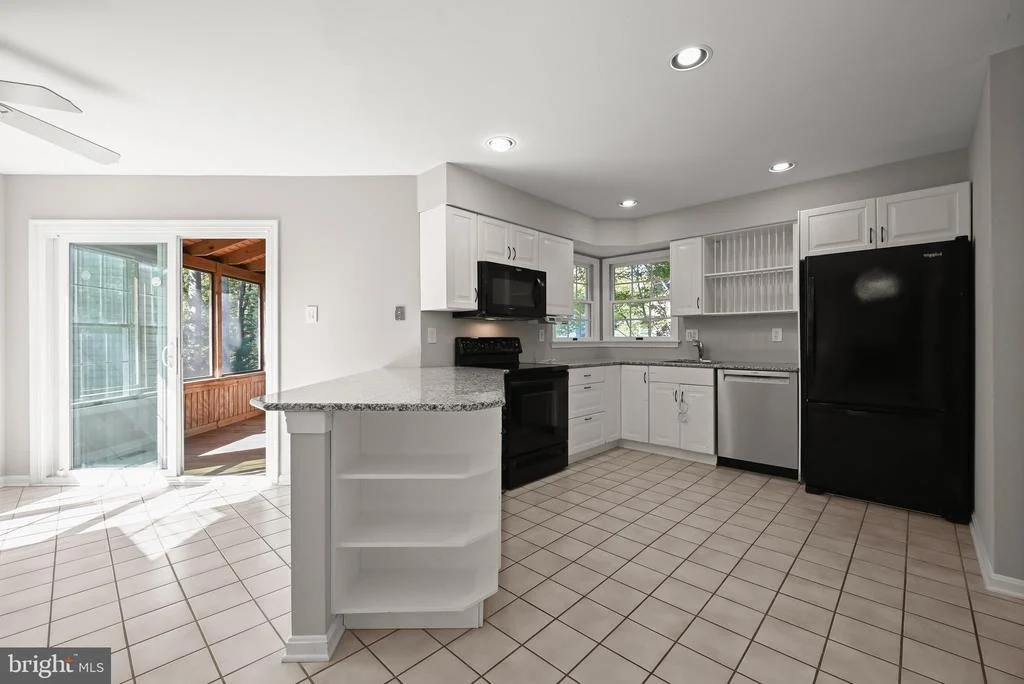 Photo of 10604 HARPOON HILL