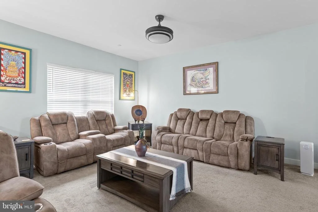 Photo of 145 REGULATOR DRIVE N