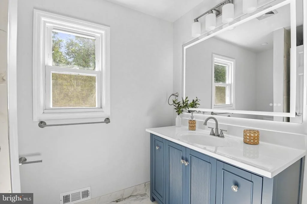 Photo of 146 GARY DRIVE