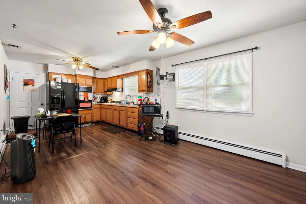 Photo of 410 STONEY TERRACE