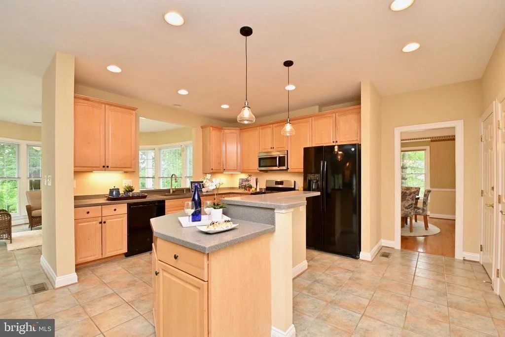 Photo of 6202 GARDEN ROAD