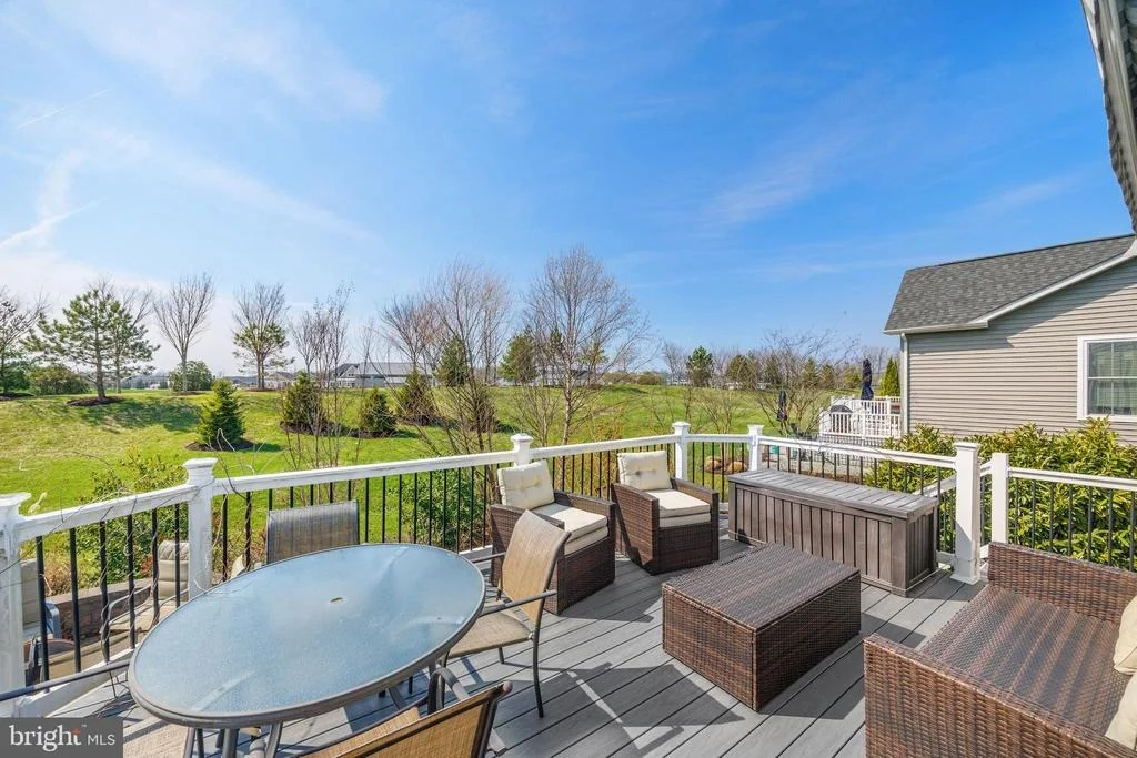 Photo of 2926 LEVEE DRIVE