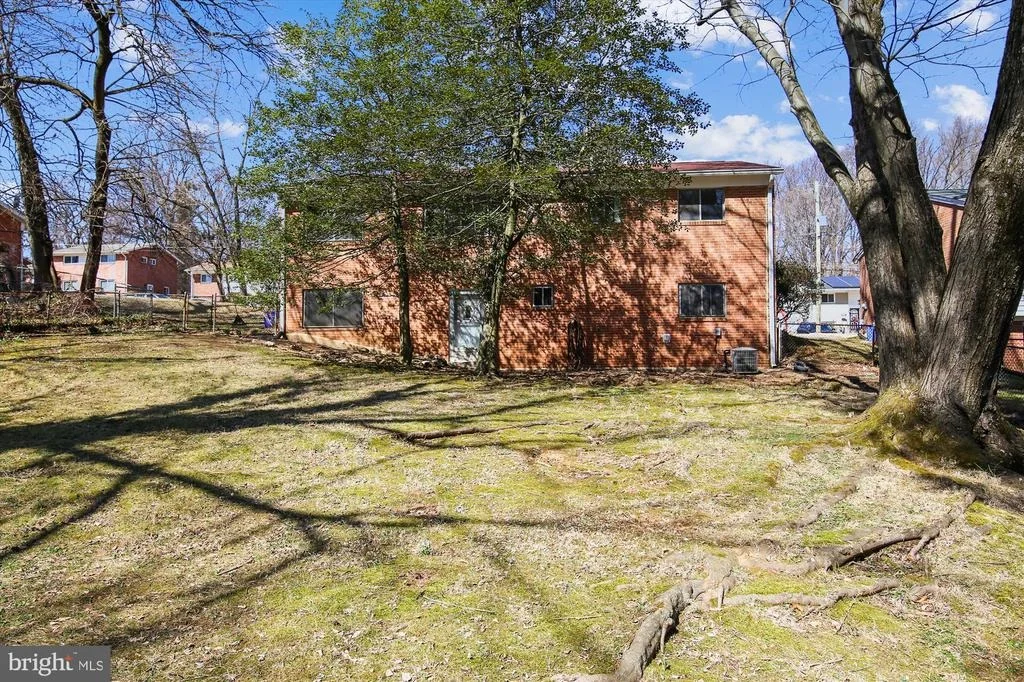 Photo of 9905 HEDIN DRIVE
